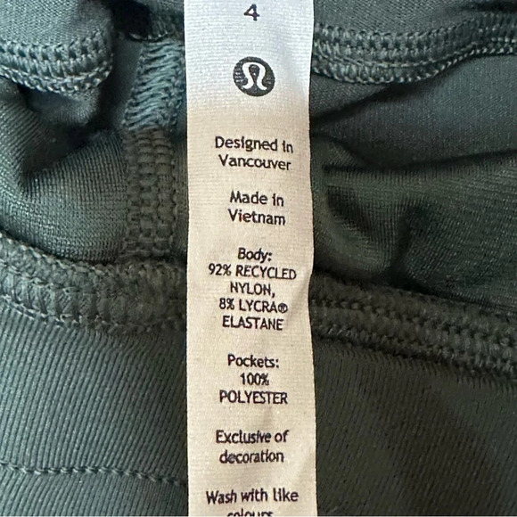 Lululemon Ready to Rulu High-Rise Jogger in Smoked Spruce.  Sz: 4 - Picture 9 of 10
